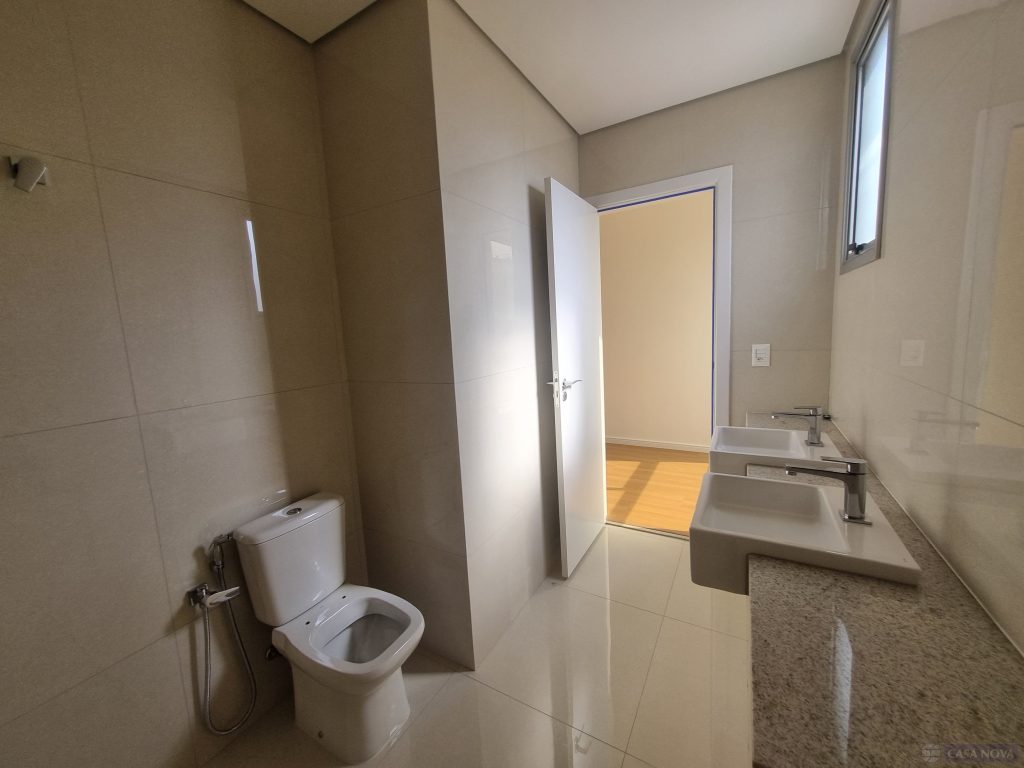 Cobertura à venda no Centro com 210 m², 4 quartos e 6 vagas — foto 4