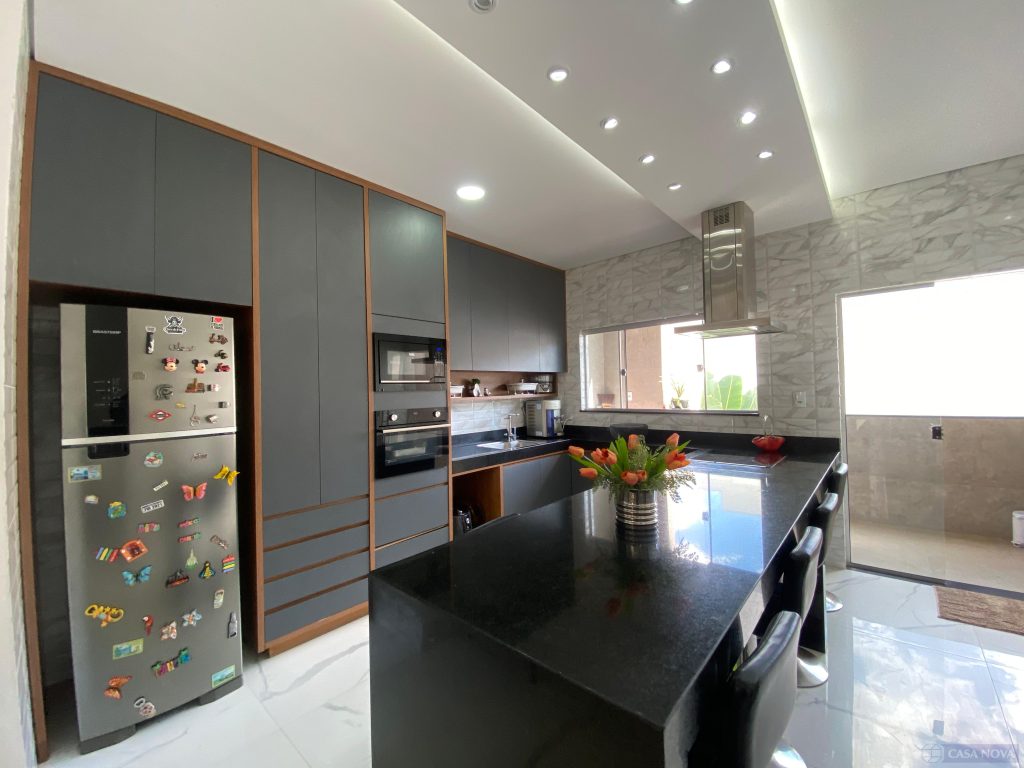 Casa à venda no Sidil com 210 m², 4 quartos e 5 vagas — foto 4