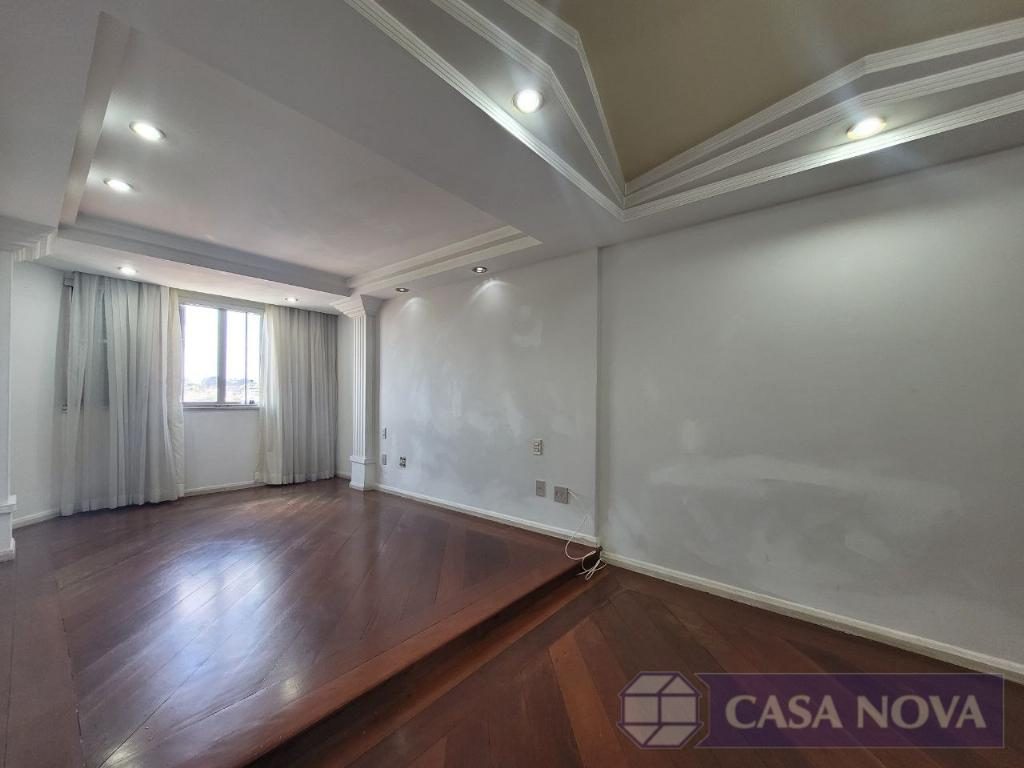 Apartamento à venda no Centro com 240 m², 4 quartos e 2 vagas — foto 2