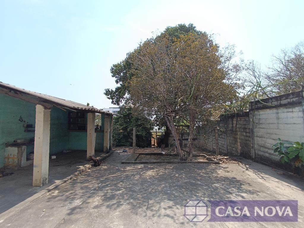 Casa para alugar no Centro com 200 m², 4 quartos e 2 vagas — foto 4