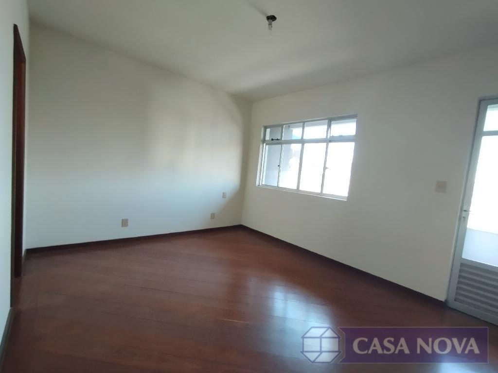 Apartamento para alugar no Centro com 120 m² e 3 quartos — foto 2