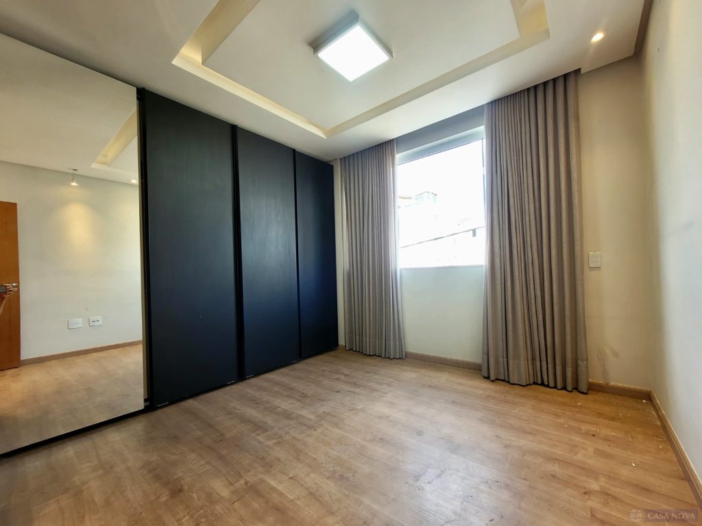 Apartamento à venda no Universitário com 90.4 m², 2 quartos e 3 vagas — foto 2