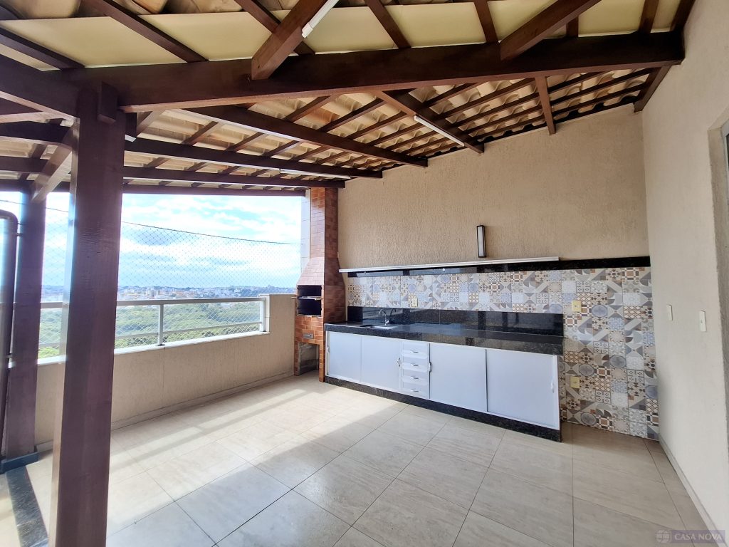 Cobertura à venda no Centro com 200 m², 4 quartos e 2 vagas — foto 2
