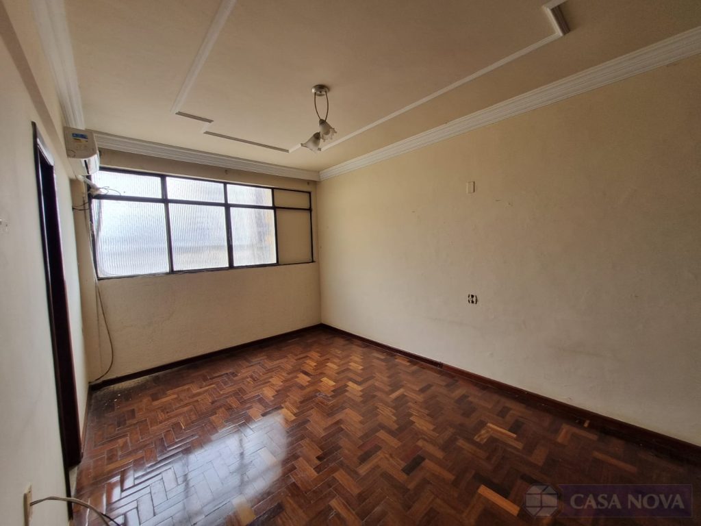Apartamento à venda no Centro com 139 m², 3 quartos e 1 vaga — foto 2