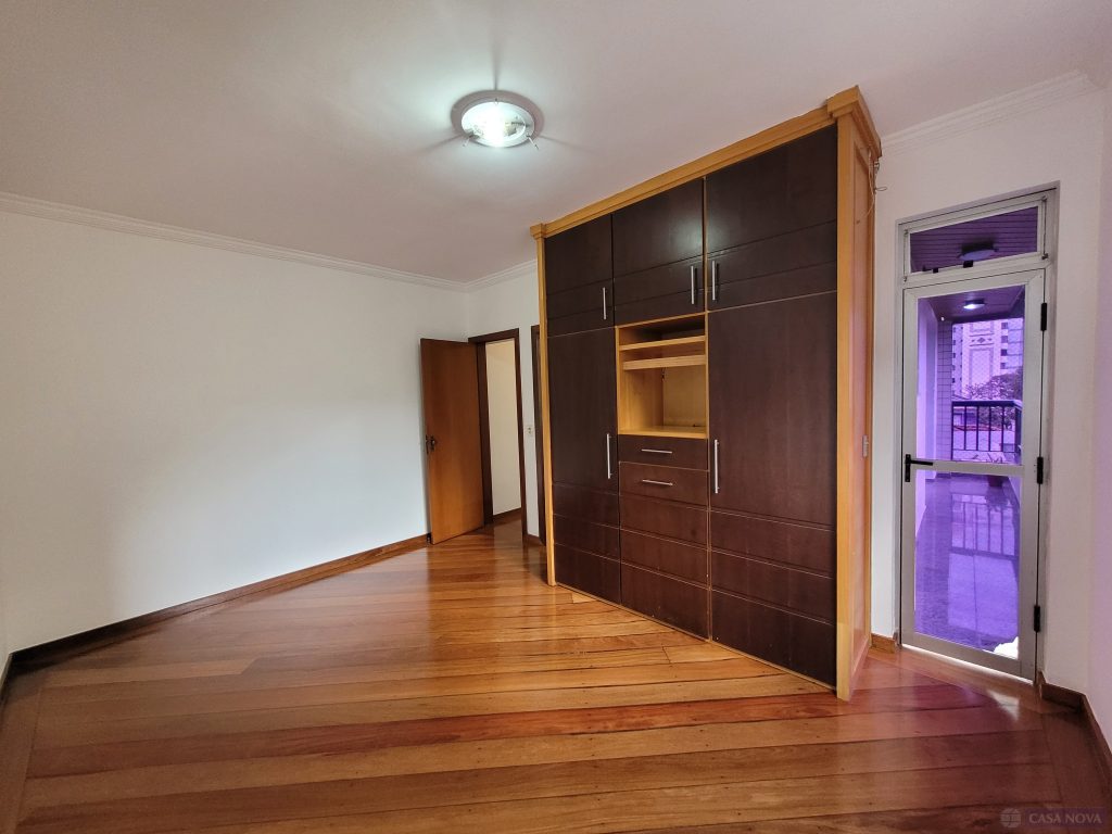 Apartamento à venda no Centro com 150 m², 3 quartos e 2 vagas — foto 3