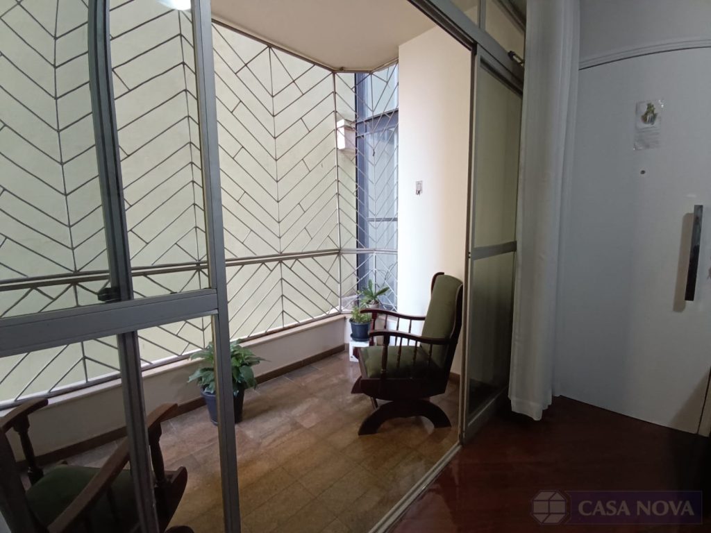 Apartamento à venda no Centro com 130 m², 4 quartos e 1 vaga — foto 3