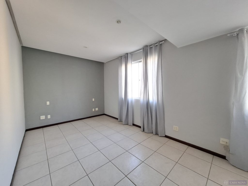 Cobertura à venda no Sidil com 265 m², 4 quartos e 3 vagas — foto 2
