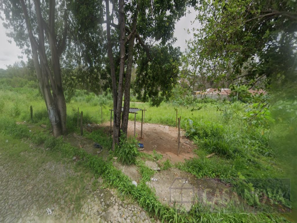 Lote à venda nos Interlagos com 300 m² e 1 vaga — foto 3