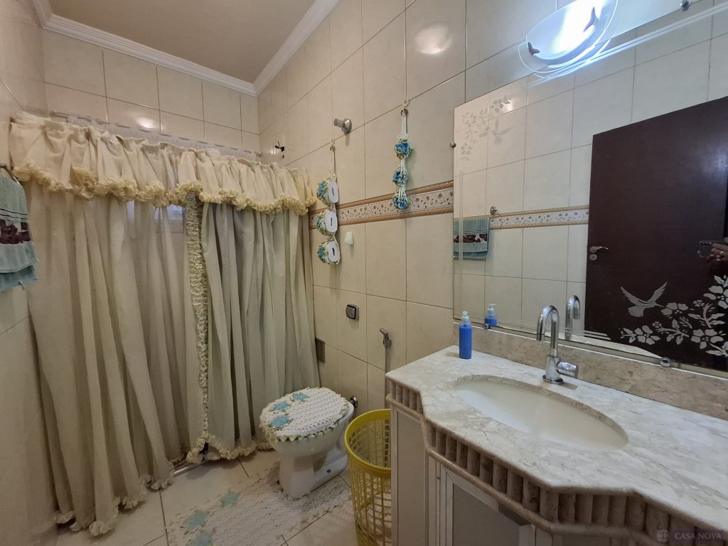 Casa à venda na Santa Cruz com 323 m², 3 quartos e 3 vagas — foto 2