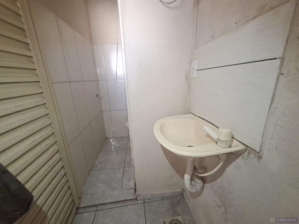 Barracão para alugar na Nova Holanda com 45 m², 1 quarto e 1 vaga — foto 3