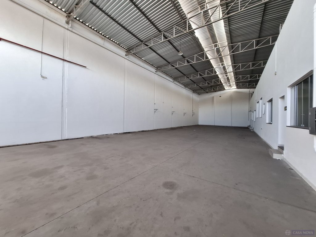 Galpão para alugar no Rancho Alegre com 800 m² — foto 3