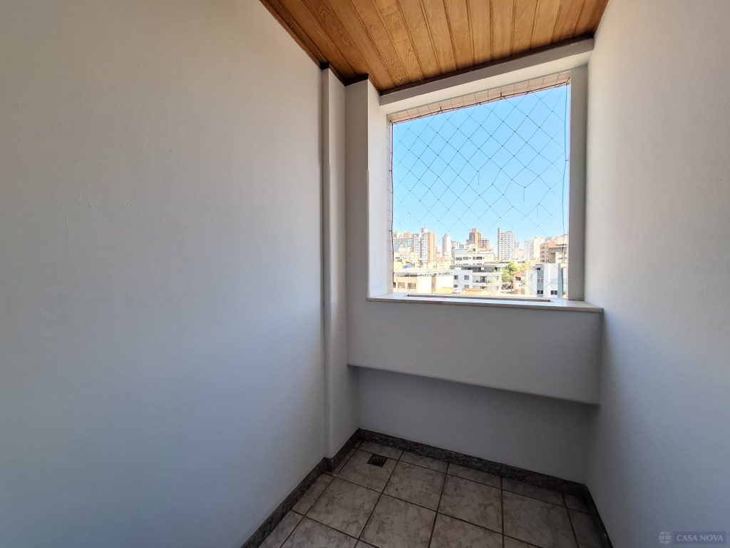 Apartamento para alugar no Centro com 100 m², 3 quartos e 2 vagas — foto 4