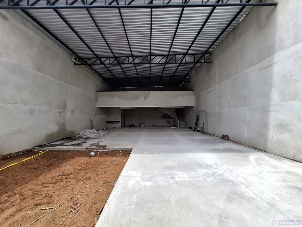 Galpão para alugar no São José com 318 m² — foto 2