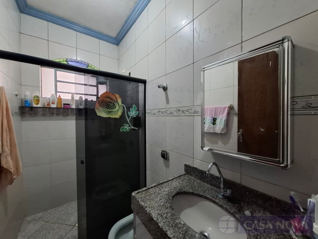 Casa à venda nos Das Oliveiras com 180 m², 2 quartos e 2 vagas — foto 4