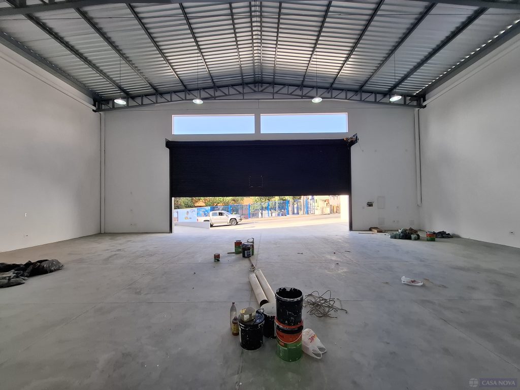 Galpão para alugar no São Judas Tadeu com 310 m² — foto 2
