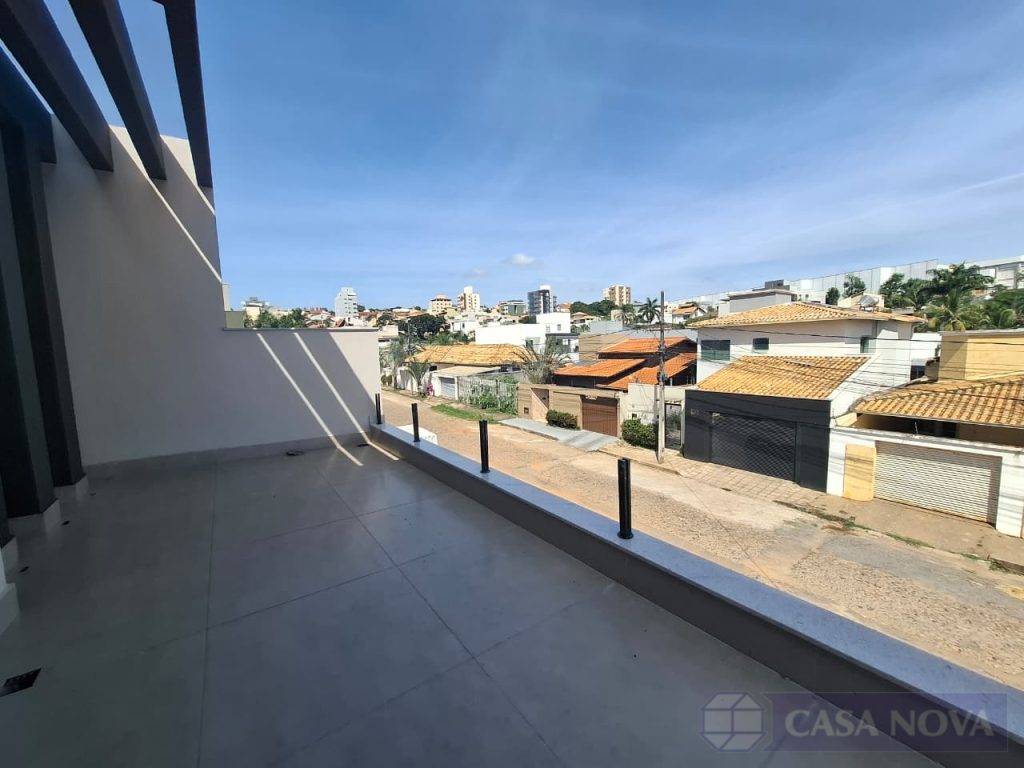 Casa à venda no Bom Pastor com 306 m², 4 quartos e 3 vagas — foto 4