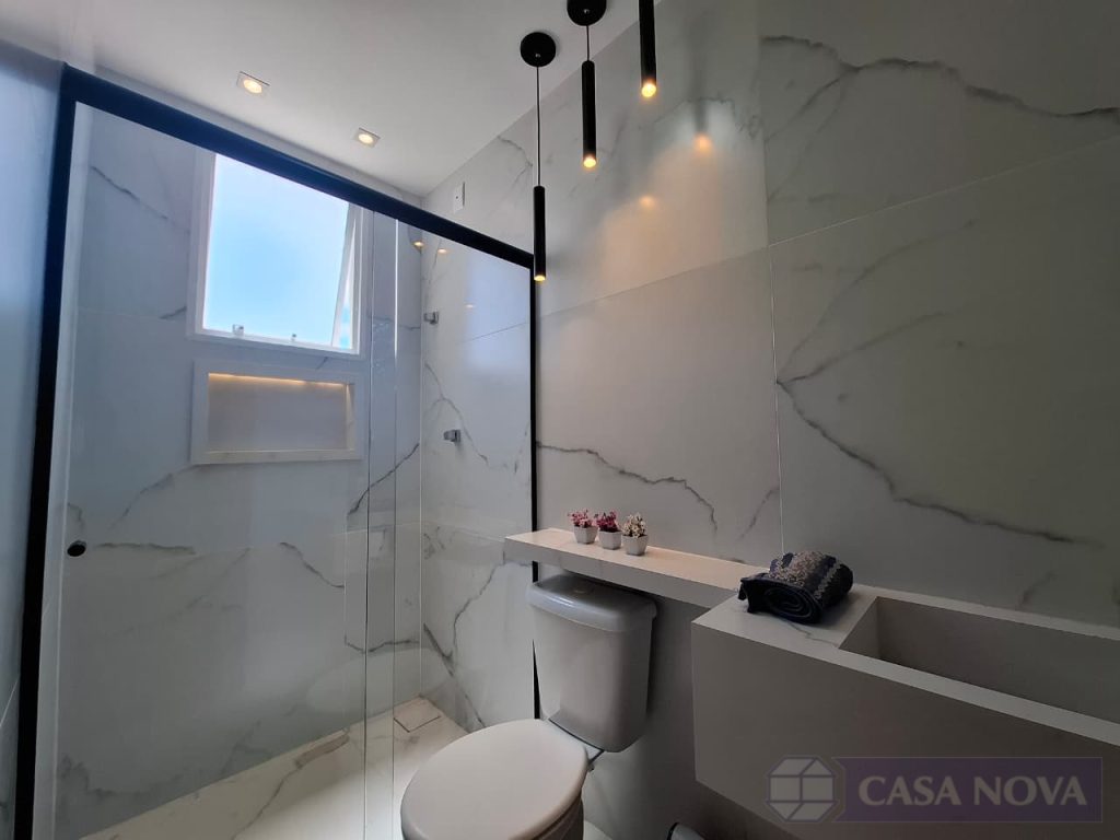 Apartamento à venda nas Nações com 80 m², 2 quartos e 2 vagas — foto 2