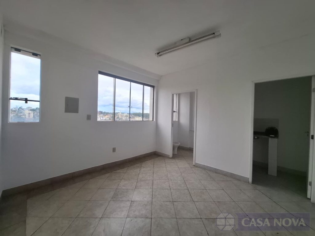 Sala à venda no Centro com 65 m² — foto 2