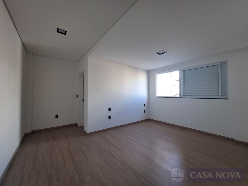 Apartamento à venda no Centro com 120 m², 3 quartos e 2 vagas — foto 2