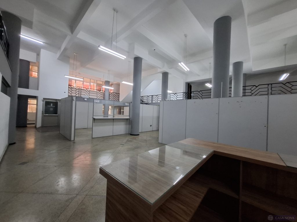 Loja para alugar no Centro com 750 m² — foto 2