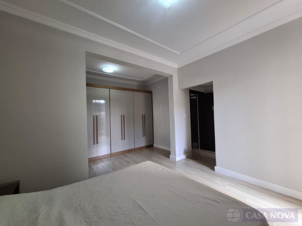 Apartamento à venda no Centro com 178 m², 3 quartos e 1 vaga — foto 3