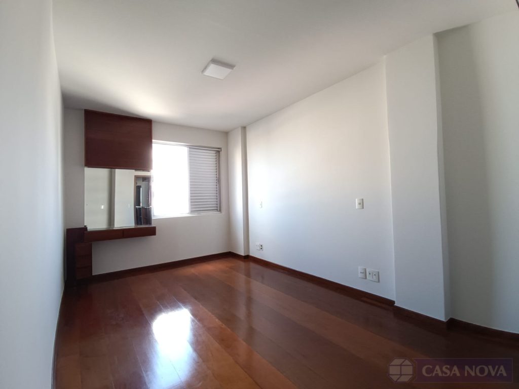 Apartamento à venda no Centro com 210 m², 3 quartos e 1 vaga — foto 3