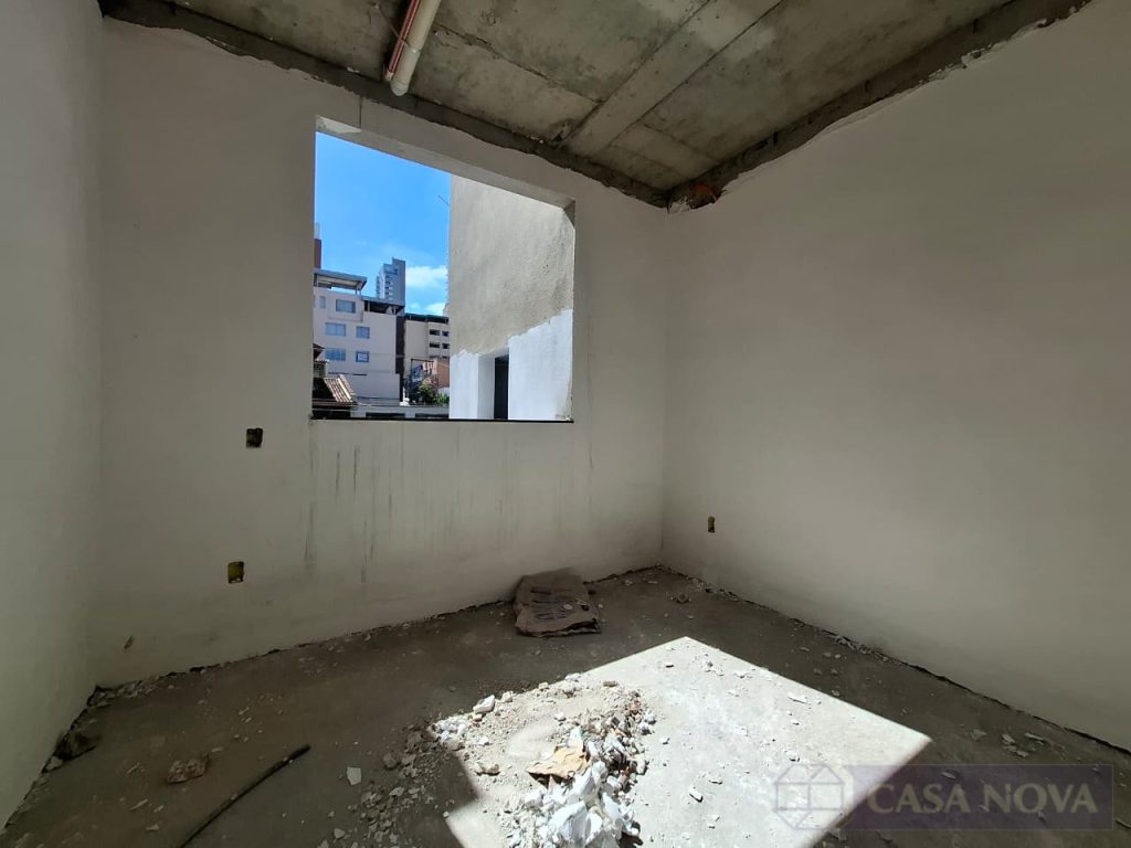 Cobertura à venda no Sidil com 282 m², 5 quartos e 2 vagas — foto 2