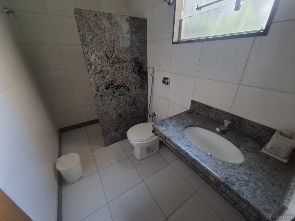 Casa para alugar no Centro com 200 m², 4 quartos e 2 vagas — foto 2