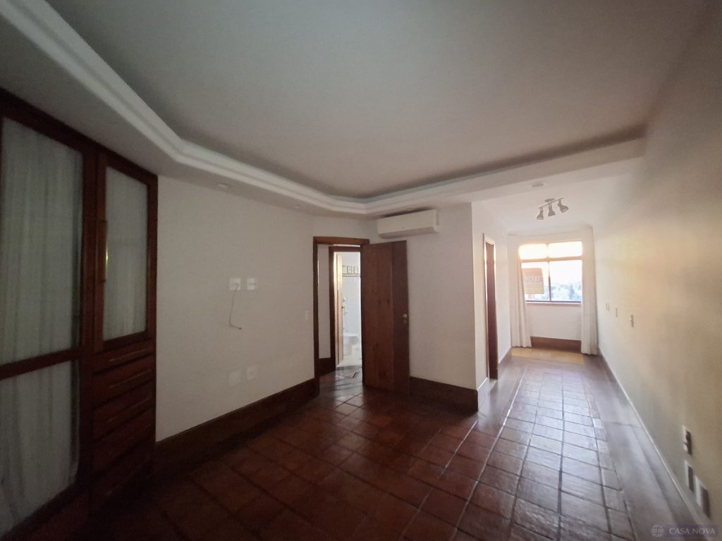 Apartamento para alugar no Centro com 160 m², 3 quartos e 1 vaga — foto 2