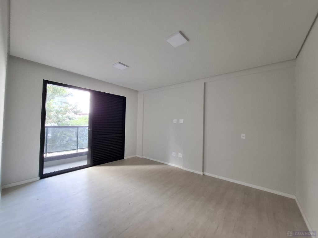 Apartamento para alugar no Centro com 115 m², 3 quartos e 2 vagas — foto 2