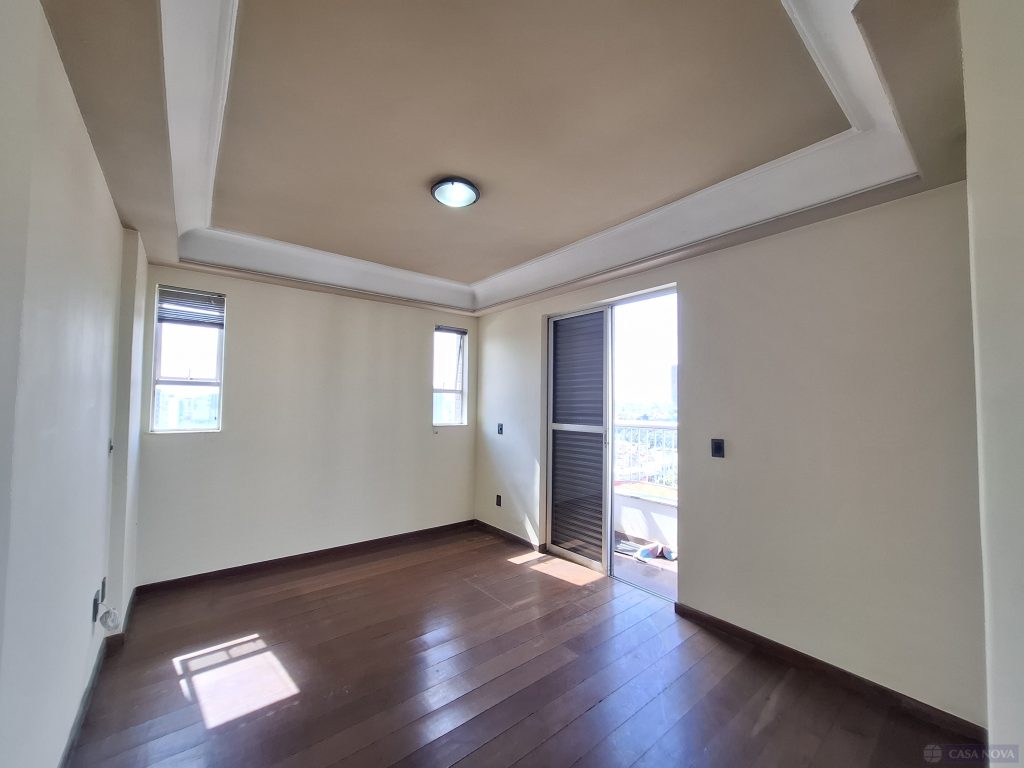 Apartamento para alugar no Centro com 200 m², 4 quartos e 3 vagas — foto 2