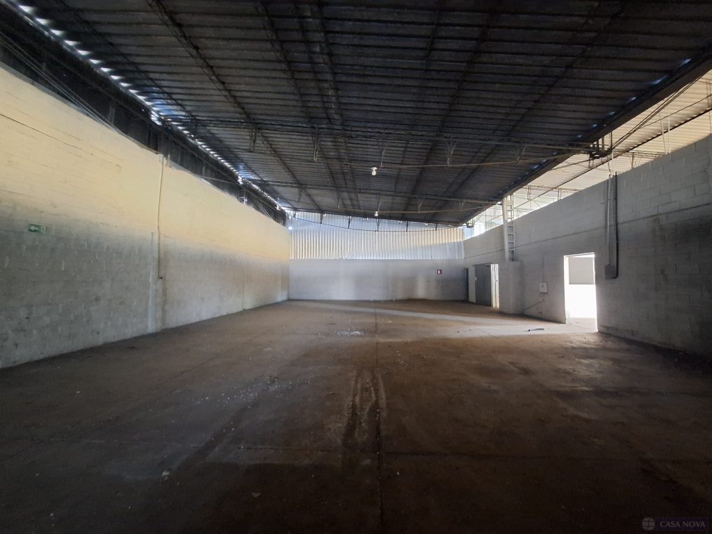Galpão para alugar no Centro Industrial com 2000 m² — foto 4