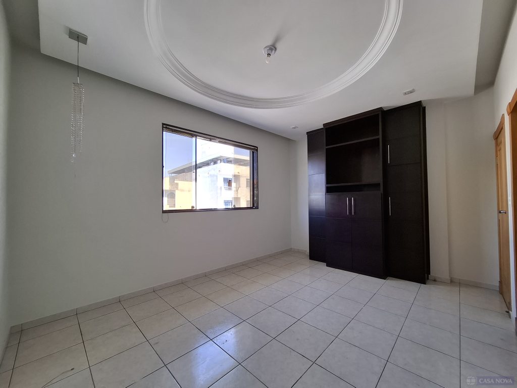 Apartamento para alugar na Vila Belo Horizonte com 300 m², 5 quartos e 4 vagas — foto 2