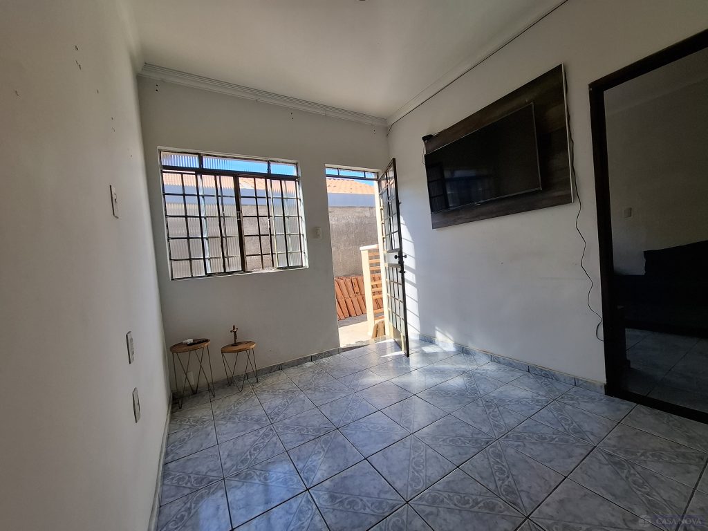 Casa para alugar na Santa Rosa com 3 quartos e 1 vaga — foto 2