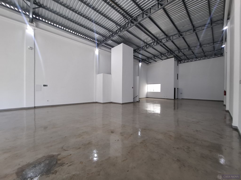 Galpão para alugar no São José com 645 m² — foto 3