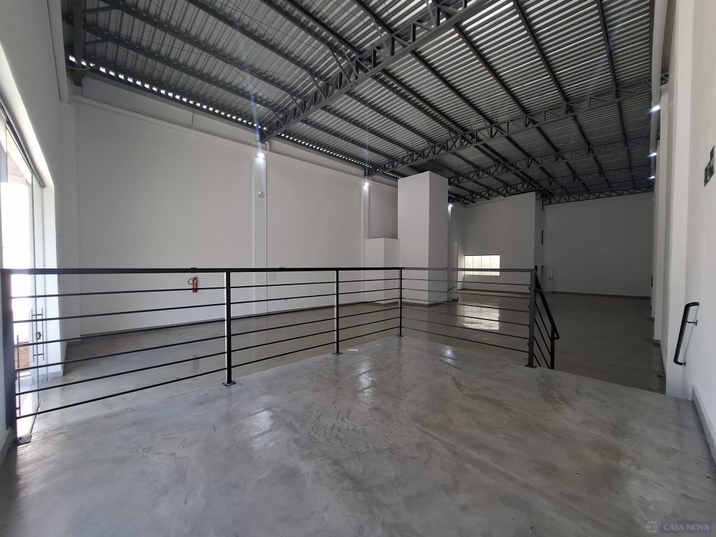 Galpão para alugar no São José com 645 m² — foto 5
