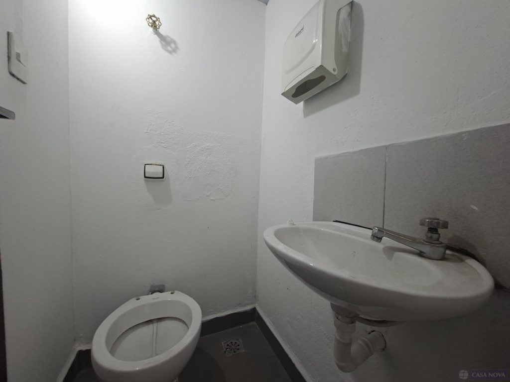 Loja para alugar nas Nações com 35 m² — foto 3