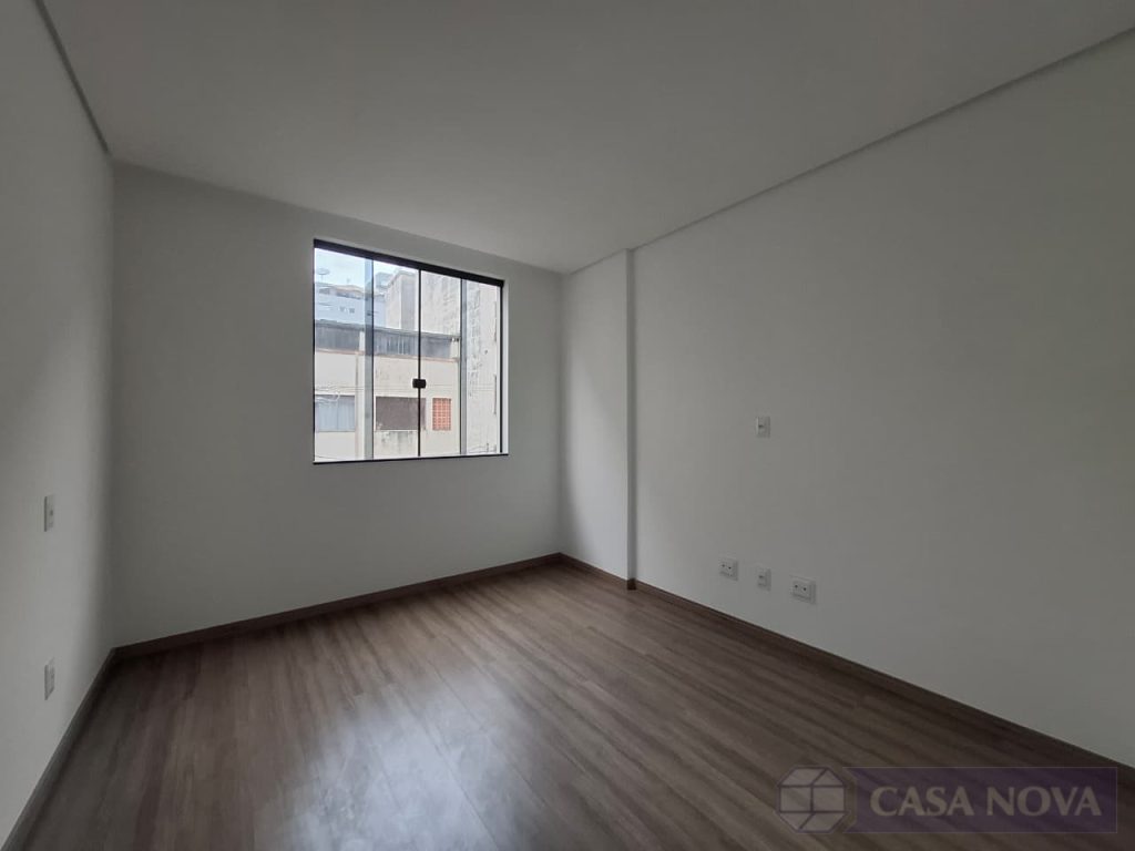 Apartamento à venda no Centro com 120 m², 3 quartos e 2 vagas — foto 2